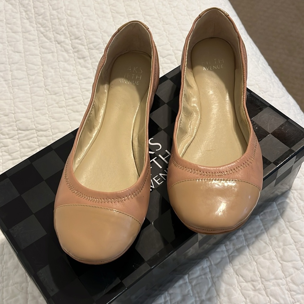 Saks Fifth Ave ballet flats - Picture 9 of 10